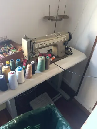 Máquina de coser Singer