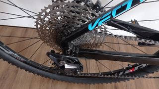 Bicicleta Deed Vector M 1x12 Usada