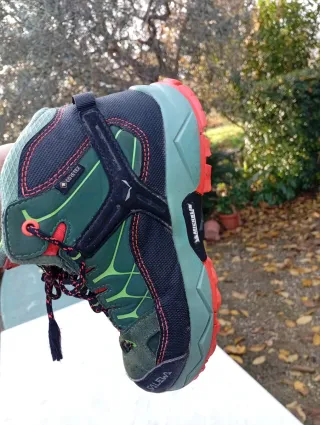 Scarponi trekking bimbo Salewa n. 34
