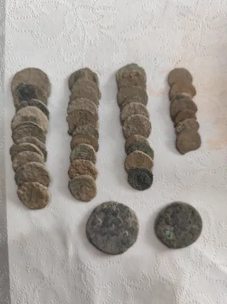 Lote de monedas antiguas