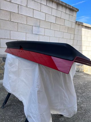 Alerón y Maletero BMW E30 Rojo