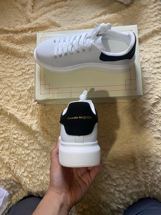 McQueen Bambas Blancas