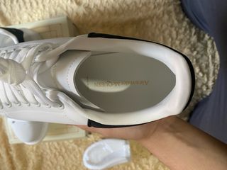 McQueen Bambas Blancas