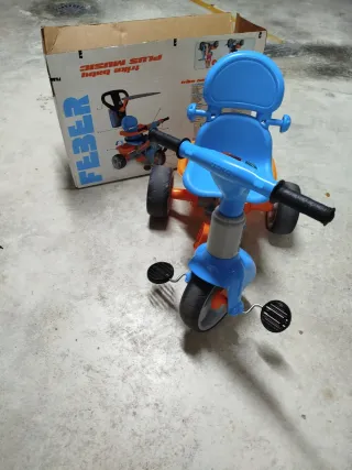 Triciclo Feber Evolutivo Azul y Naranja