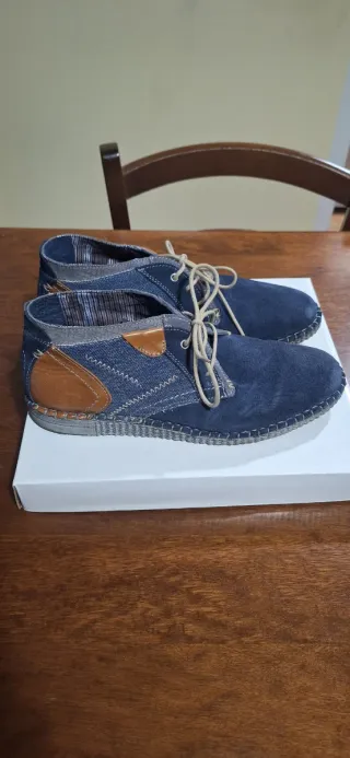 Scarpe uomo blu e marroni