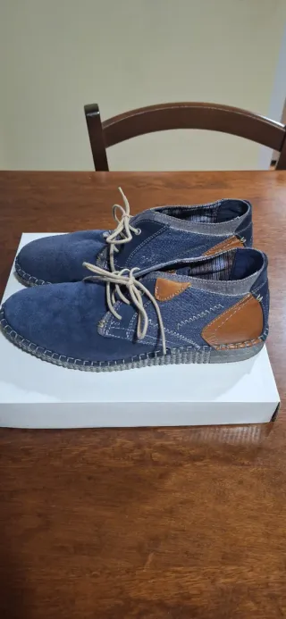 Scarpe uomo blu e marroni