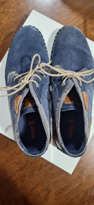 Scarpe uomo blu e marroni