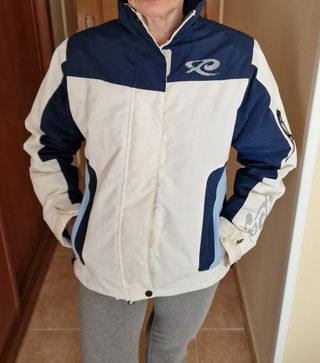 Parka deportiva de mujer marca RTY talla S