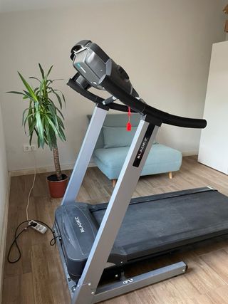 Cinta de Correr TR202i.La vendo por mudanza.