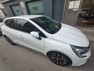 Renault Clio 2021