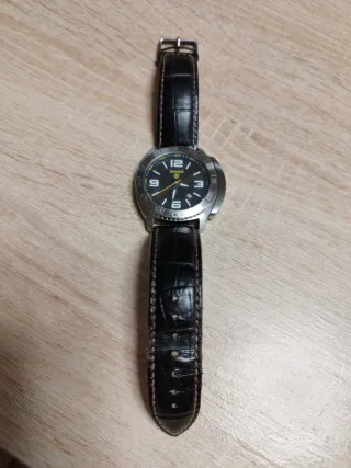 NO NEGOCIABLE.Reloj Timberland Hombre Negro/Plata