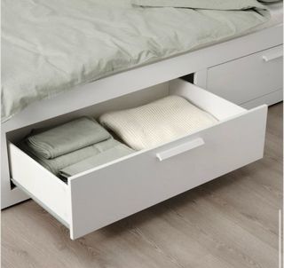 Diván Brimnes Ikea 2 cajones + 2 colchones 80x200