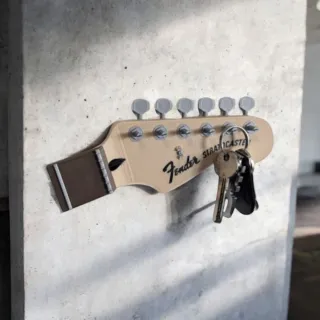 Colgador Llaves Fender Stratocaster