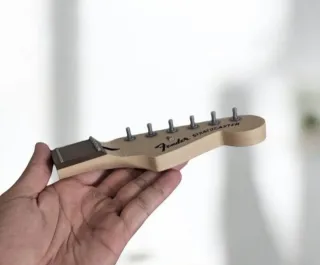 Colgador Llaves Fender Stratocaster