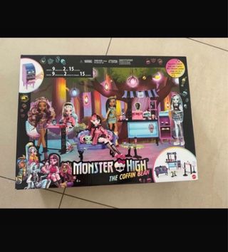 Monster High The Coffin Bean Café Playset