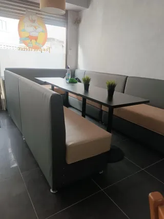 Sofás de piel beige y gris