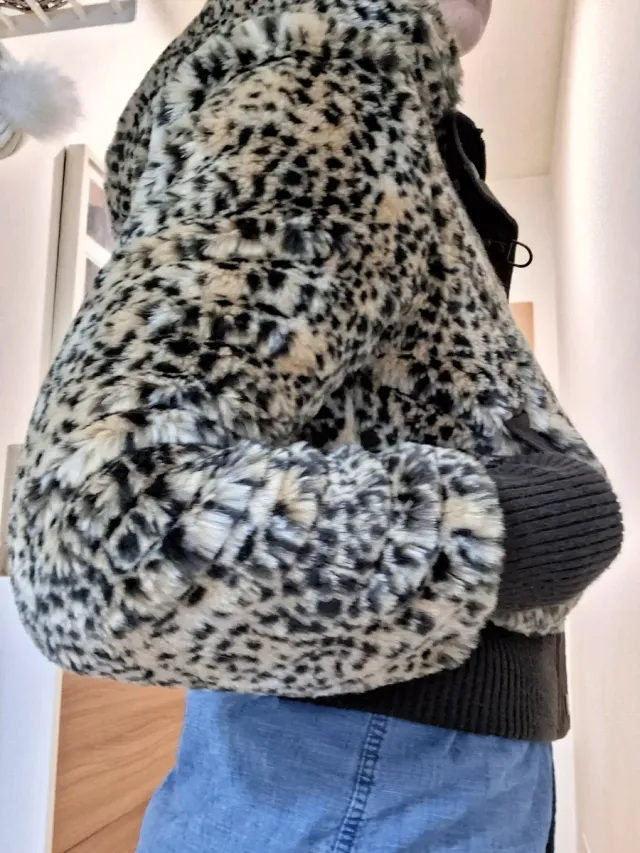 Chaqueta pelo Zara Animal Print Talla M