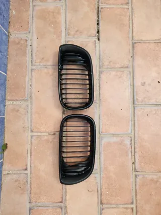 Parrillas BMW E46 Negras
