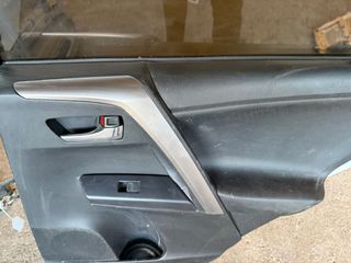Puerta Trasera Derecha Toyota RAV4 2014