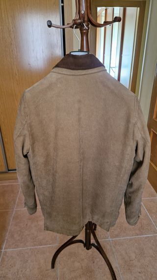 Chaquetón de pana marrón