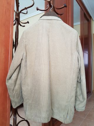 Chaquetón de pana marrón