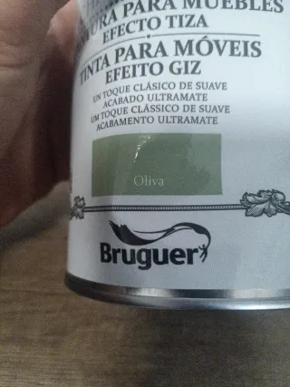 Pintura Rust-Oleum Bruguer Chalky Finish,