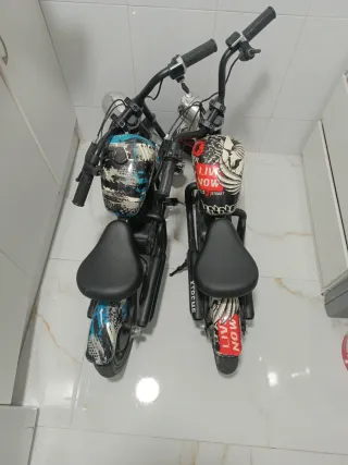 Moto eléctrica infantil con diseño