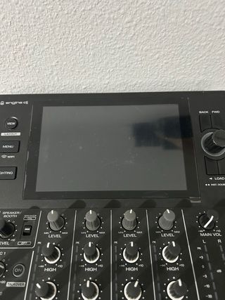 Denon DJ SC LIVE 4 Mezclador DJ