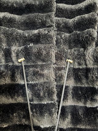 Pelliccia donna nera