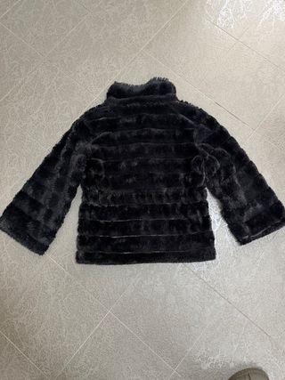 Pelliccia donna nera