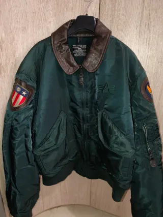 Chaqueta Alpha Industries CWU 45/P Cuello Cuero