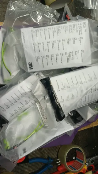 10 Paia Occhiali Protettivi 3M