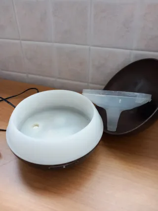 Diffusore di aromi effetto legno scuro