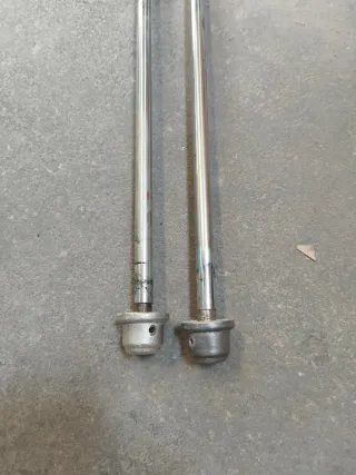 2 Barras Futbolín Usadas