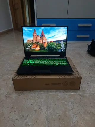 Portátil Gaming Negro Teclado Retroiluminado.