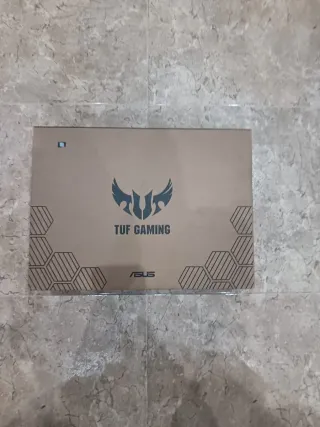 Portátil Gaming Negro Teclado Retroiluminado.