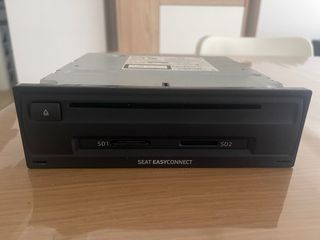 Radio SEAT León Pantalla Marco Original