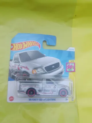 Hot Wheels '99 Ford F-150 SVT Lightning