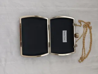 Bolso de fiesta azul y rojo. Clutch