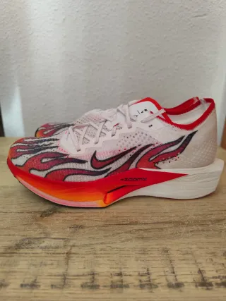 Nike Zoomx Vaporfly Next %3 PRM Talla 45.5