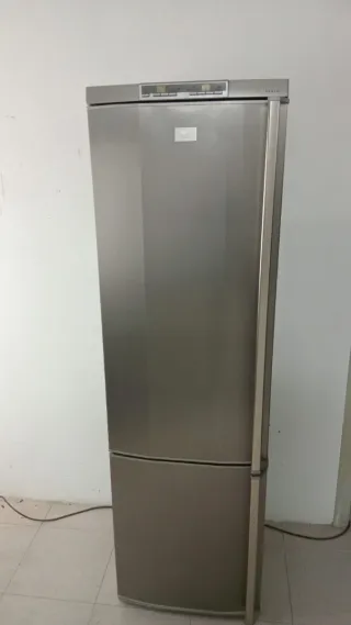 Nevera AEG con garantía