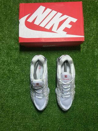 Nike Shox Blancos Plata
