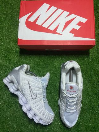 Nike Shox Blancos Plata