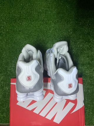 Nike Shox Blancos Plata