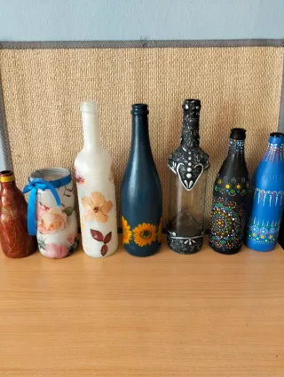Bottiglie decorate a mano