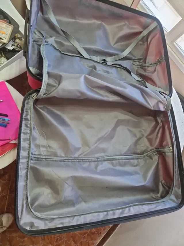 Maleta grande 45/75/25cm roja