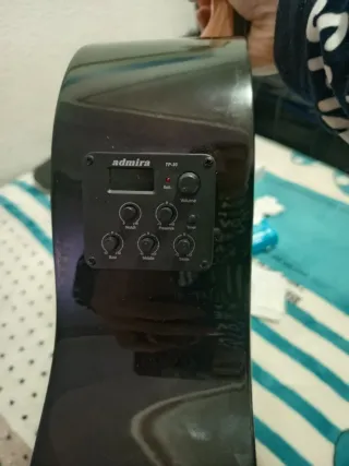 Guitarra Acústica Amplificada