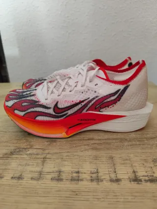 Nike Zoomx Vaporfly Next %3 PRM Talla 40.5