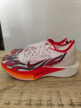 Nike Zoomx Vaporfly Next %3 PRM Talla 40.5