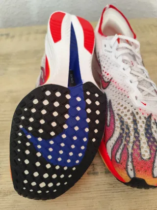 Nike Zoomx Vaporfly Next %3 PRM Talla 40.5